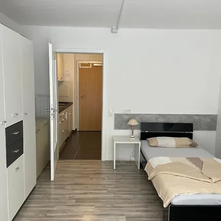 شقة Geschafts- Und Ferienwohnung *