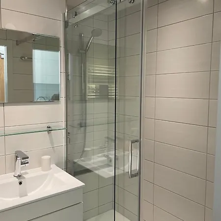 Geschafts- Und Ferienwohnung * باد أوراش